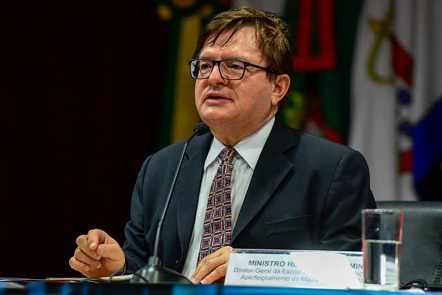 STJ isenta hora repouso alimentação de tributação