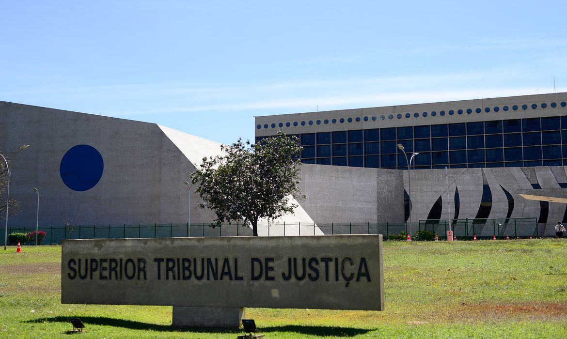 STJ: A EXIGÊNCIA DO CADASTUR PARA USUFRUIR DO PERSE
