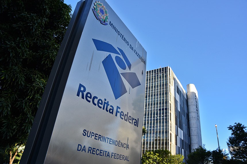 Receita Federal detalha tributação trimestral de empresas no lucro presumido após LC 224
