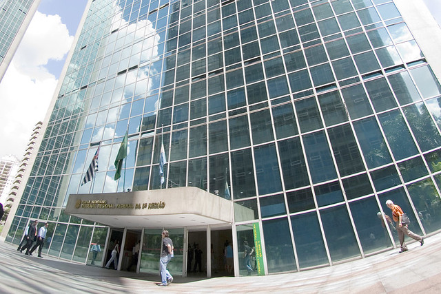 TRF-3 afasta tributação extra de 10% para empresa no lucro presumido